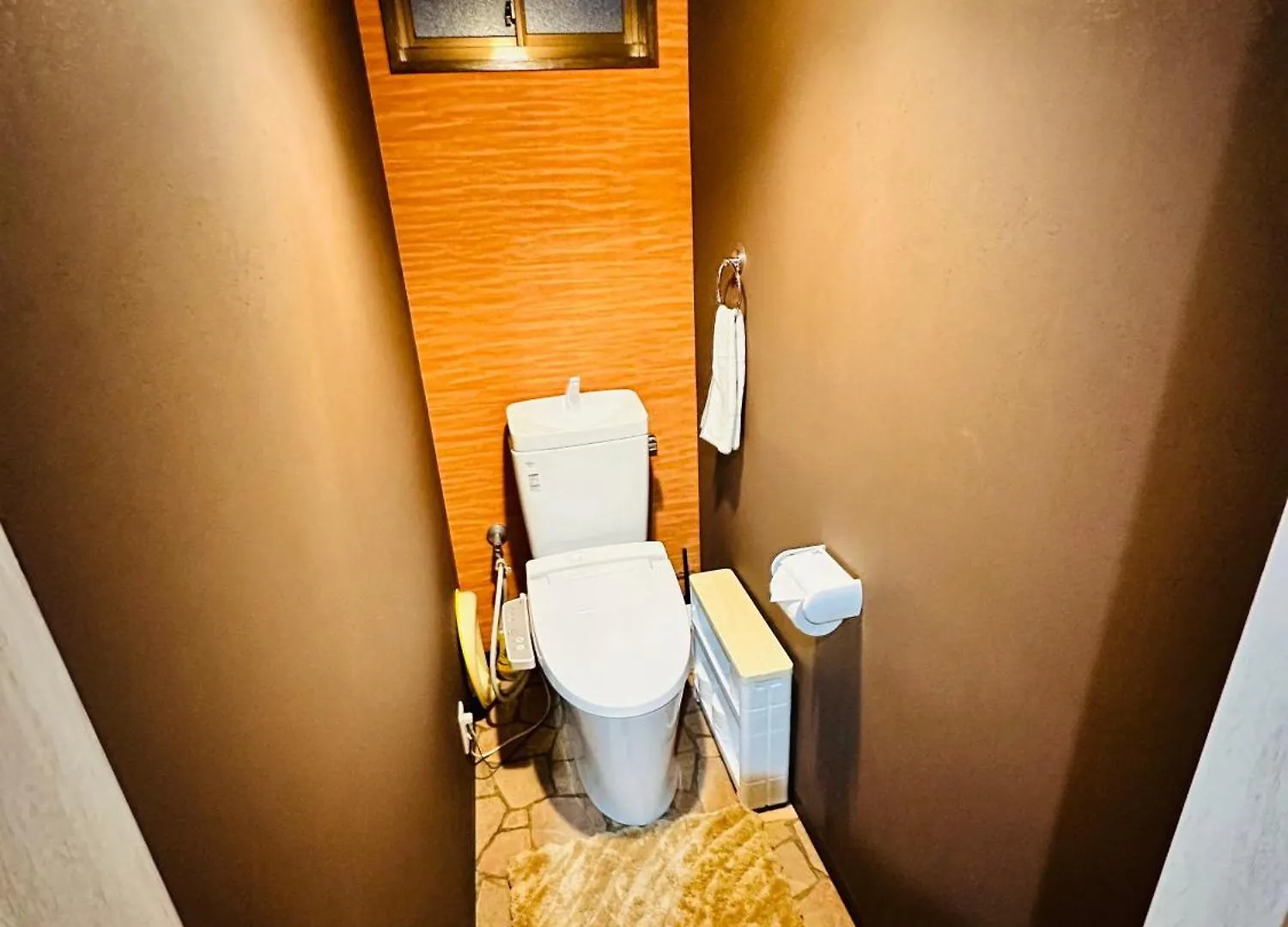 Guest house Usj5分钟!Meeno Home西九条 美の宿亲子民宿 马里奥手环 Refa美容花洒 大空间 出行便利 Osaka